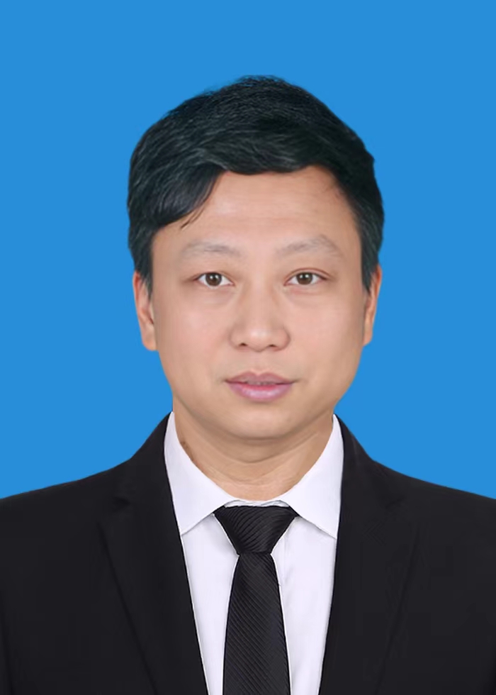 李軍